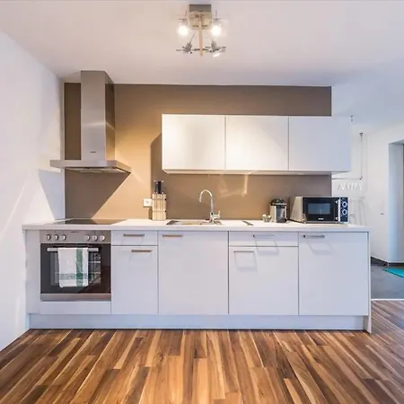 Kirchheim Apartment